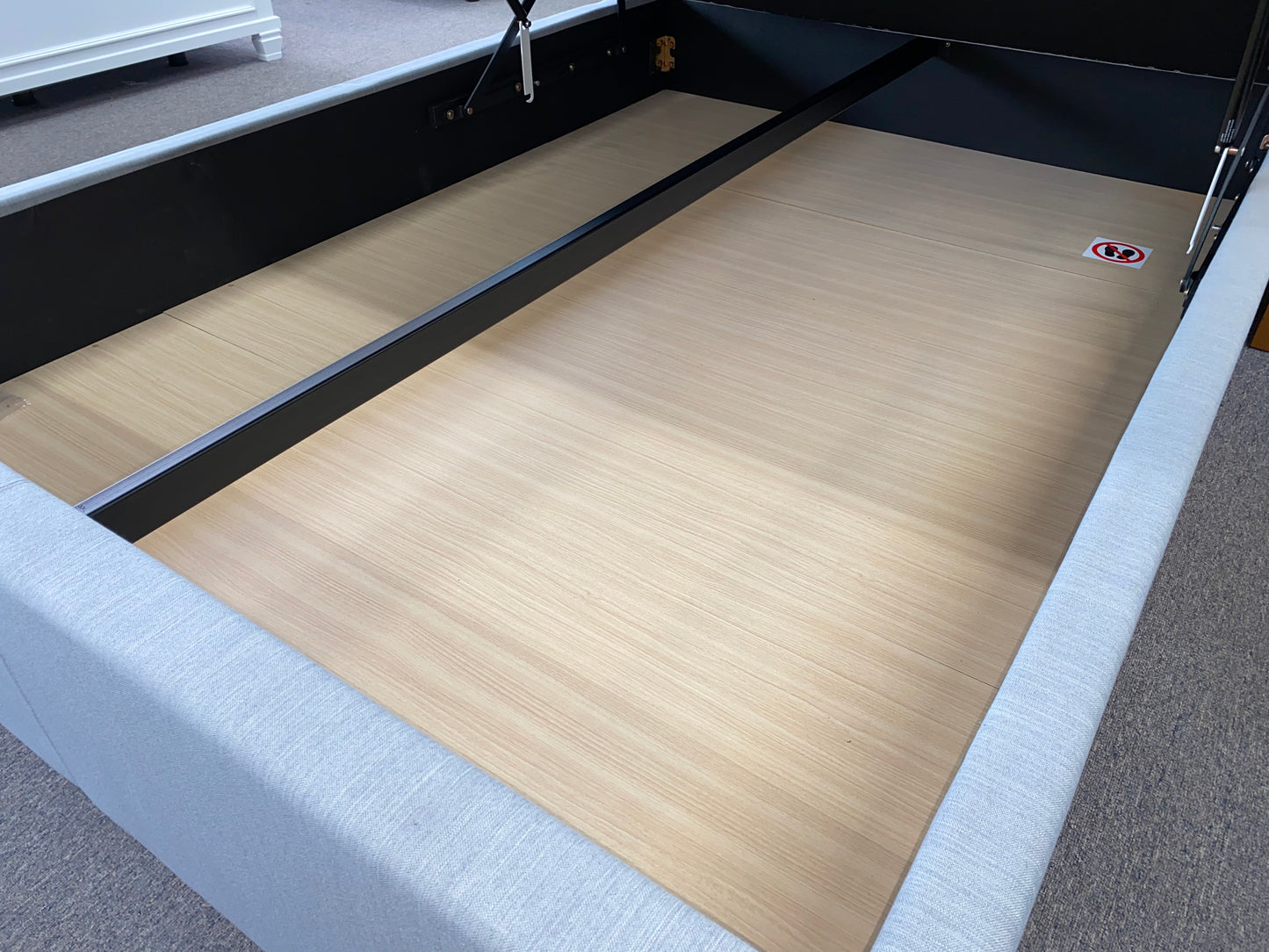 Premium Quality Urban Lift Storage Bed