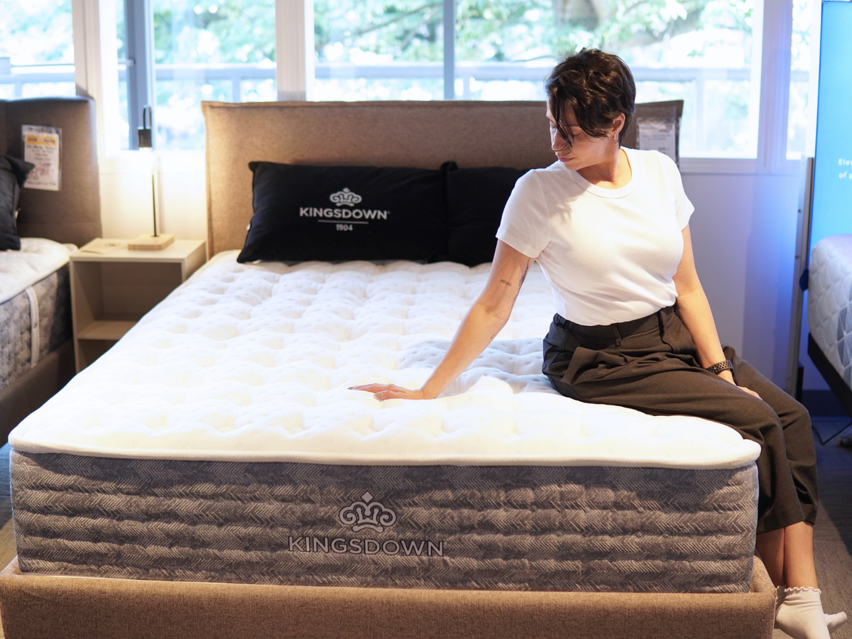 Kingsdown Fernleigh Tight Top Firm Mattress