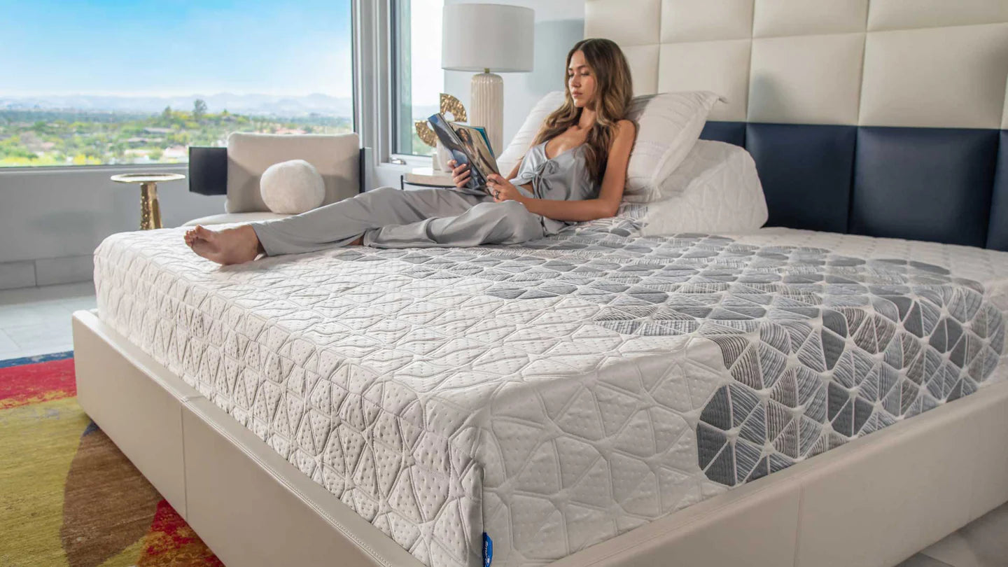 King Koil SmartLife Plush Latex Mattress | Smart Bed