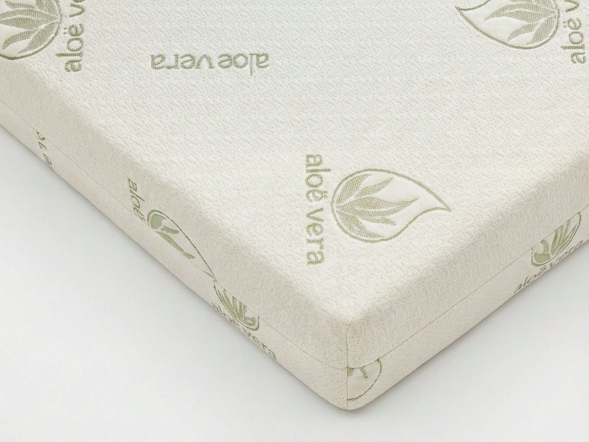 Tri-fold mattress with 'aloé vera' text and leaf design on a white background